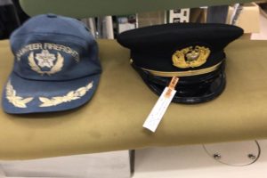 警察や消防団の帽子のクリーニング クリーニング４０３ ヨンマルサン
