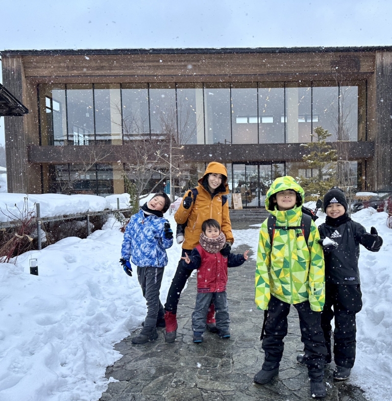 S__16900106 S__16900106