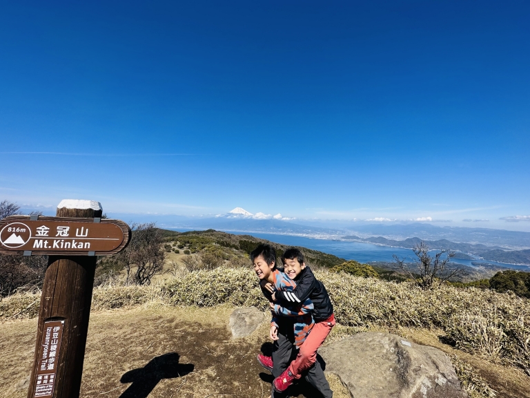 4047DB4A-A6DB-4BFA-990F-C8D6E2E02514