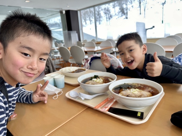 S__22053006_0 S__22053006_0