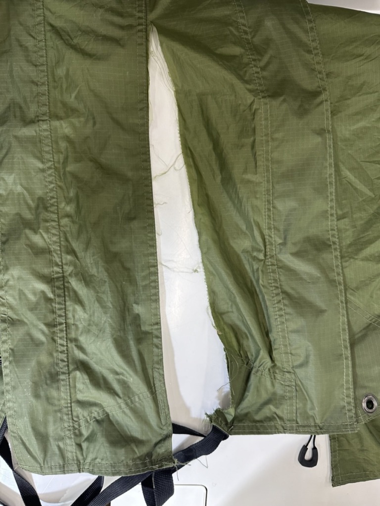 CF0736E9-AC83-42D0-8CB2-723F7C6F6F49