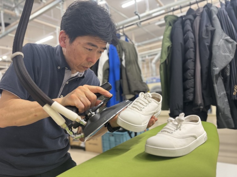 FF701CCC-7A8B-48A7-99F3-A6775CA1EAC2