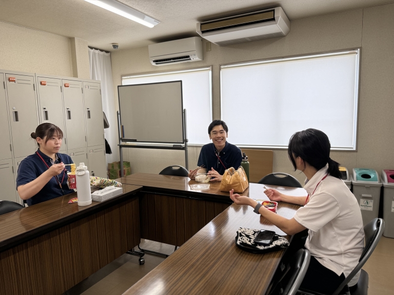 0AB66615-720E-418D-9CBD-067D88676ACA