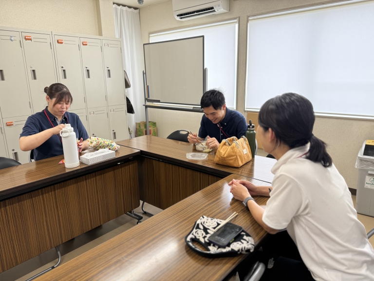 3CB720F5-8E37-4693-AEDC-39057B14E8A4