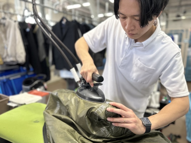 D99C5E8D-CABA-494A-B866-DBCBF446A3F4