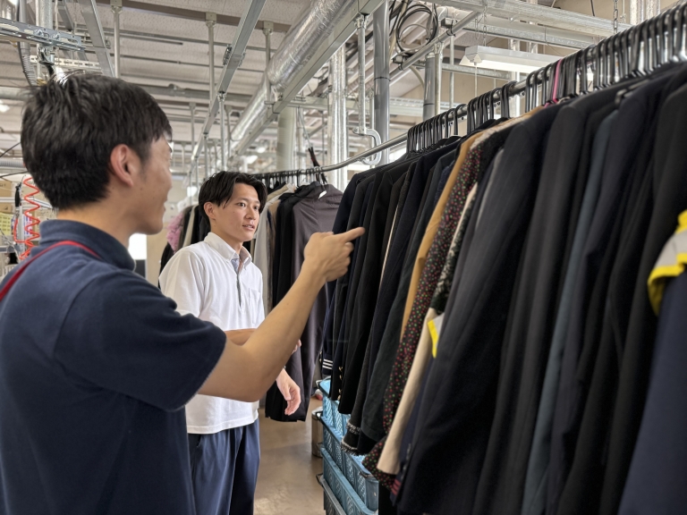 F278E576-7C9F-497F-9F2F-80C3B50F3A20