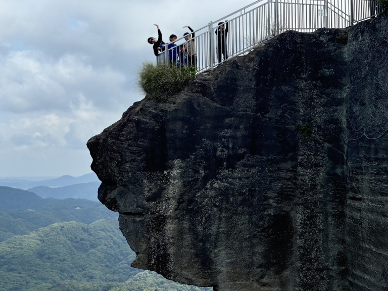 S__23412779_0 S__23412779_0