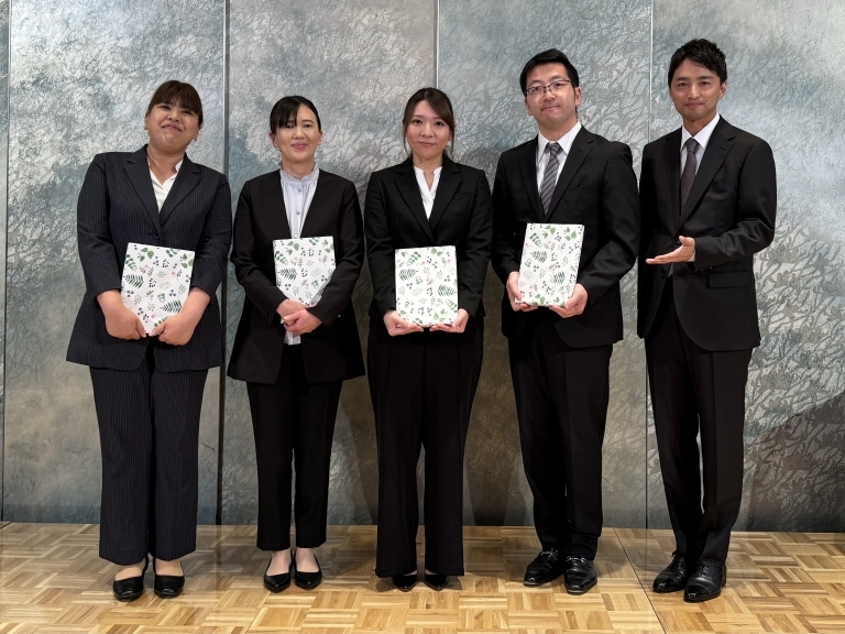 C00A4FDE-BE80-490F-B500-DDA51AAEA18D