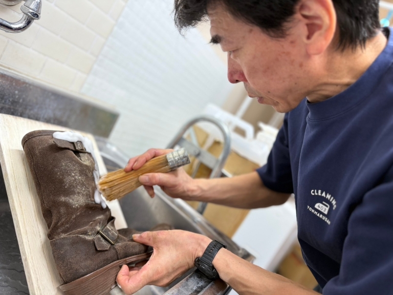 LINE_ALBUM_レザー_241111_2 LINE_ALBUM_レザー_241111_2