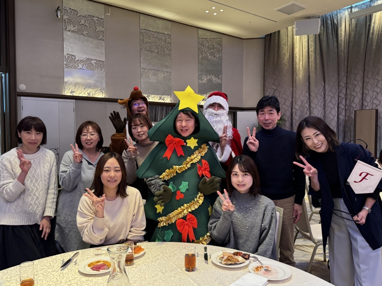 1F4E1872-BB9D-4FAF-AF9D-E3CCF3C46284