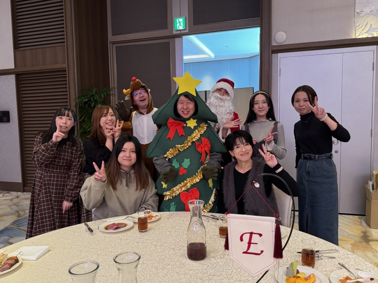 E1F383E4-2697-48FE-93F2-7D8A2C38A431