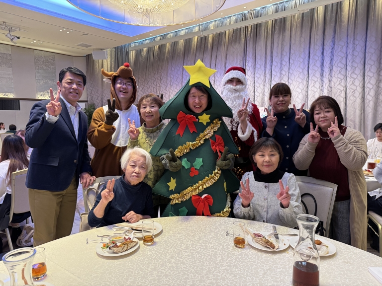 EB3C29D0-1071-43C7-B108-56A5B1D7D51D