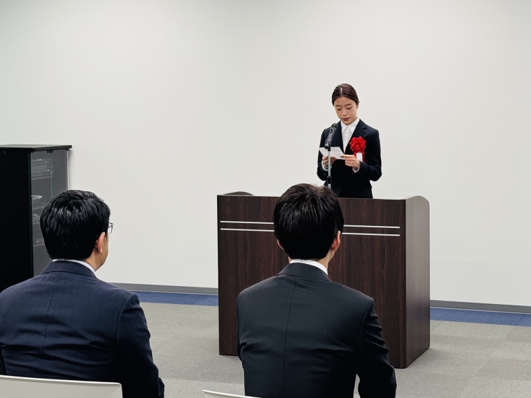 42A7B9DA-616E-4963-9D2D-D8D051F4C2C9