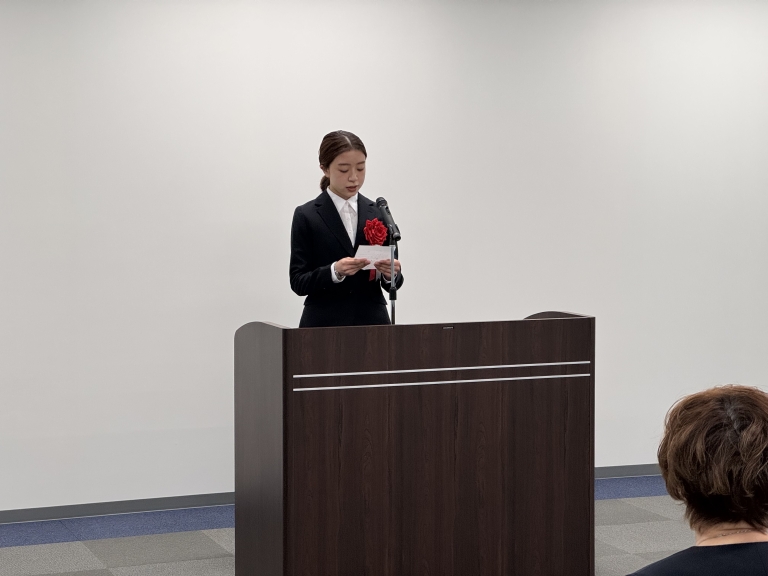 A193C119-B2AC-4938-B89F-5AE472A264BA