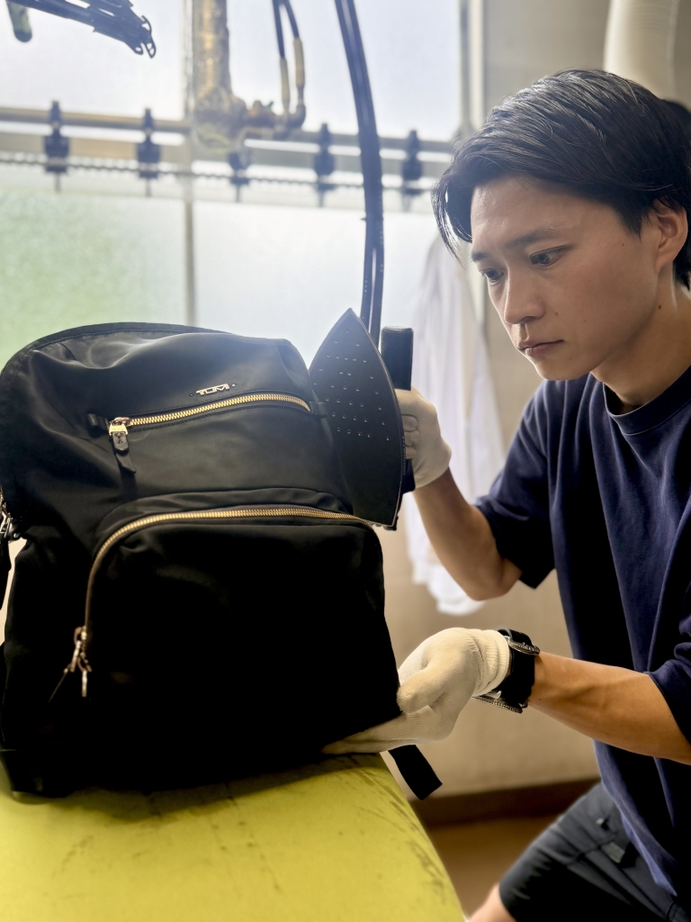 7DC43A66-D617-45C6-9F94-D6CE839CC000