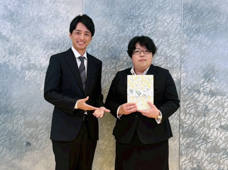 C1FF739E-871C-4B22-9ABB-4DC6546941AA