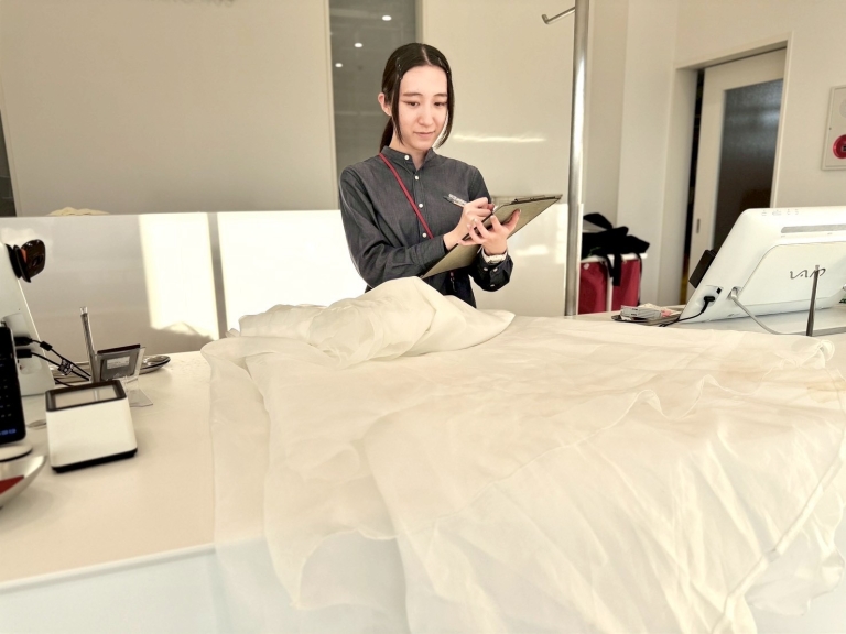 D55ADFA2-79B4-45C3-8CE7-4902A5792A55