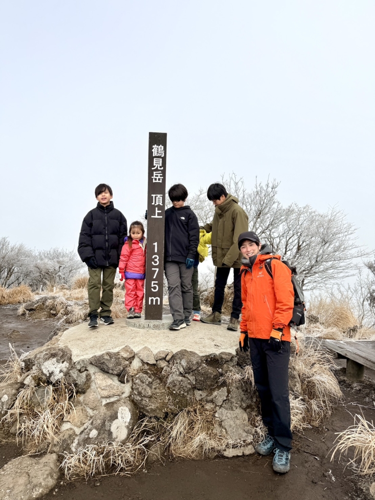 S__8904716_0 S__8904716_0