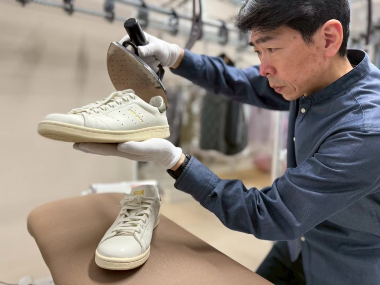 スニーカー仕上げ写真 スニーカー仕上げ写真