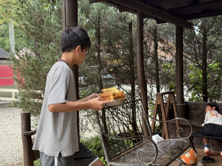 3EF7088E-E81E-4043-971A-C518B93A7E28 3EF7088E-E81E-4043-971A-C518B93A7E28