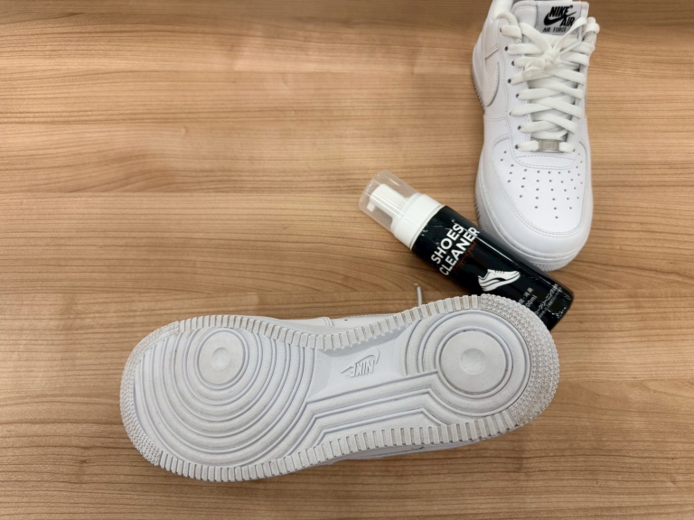 LINE_ALBUM_スニーカー_260220_3