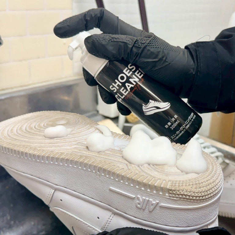 LINE_ALBUM_スニーカー_260220_6