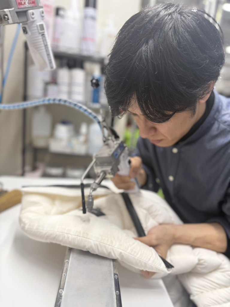 72711C8B-D24F-4531-A0EB-AA43CB026B0B 72711C8B-D24F-4531-A0EB-AA43CB026B0B